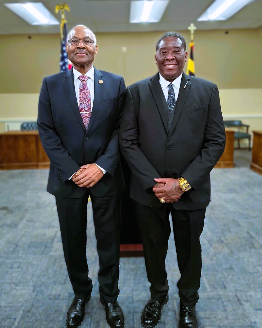 Delegate Odom with community leaders